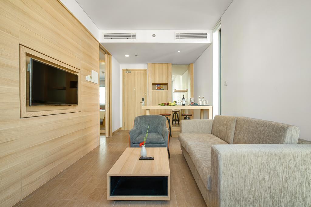 Carinae Danang Hotel Екстериор снимка