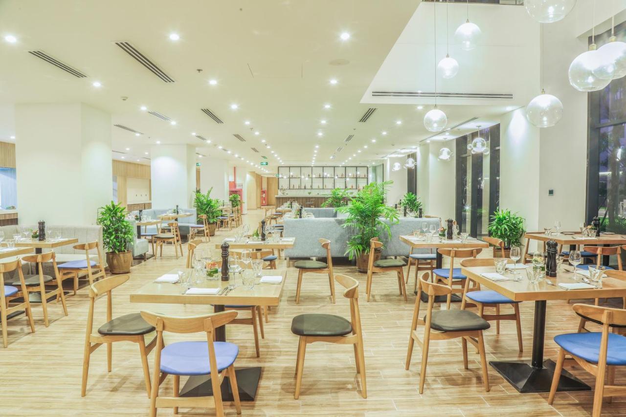 Carinae Danang Hotel Екстериор снимка
